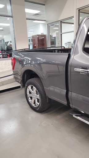 Ford Dealer «Signature Ford Lincoln», reviews and photos, 1960 E Main St, Owosso, MI 48867, USA