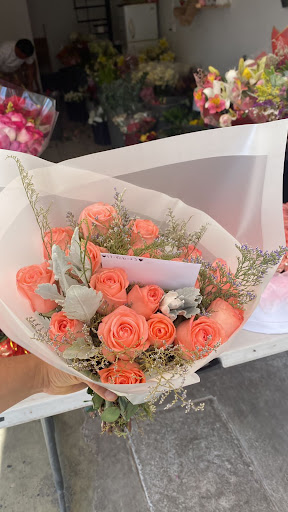 Floreria Peonias florería en  en la zona 59300 La Piedad de Cavadas, Mich.