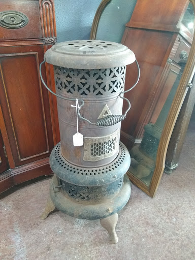 Thrift Store «Hillcrest Thrift Shop», reviews and photos