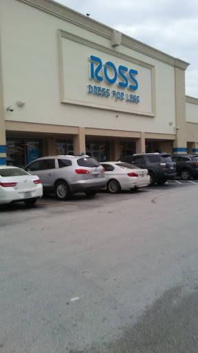 Clothing Store «Ross Dress for Less», reviews and photos, 12115 Biscayne Blvd, North Miami, FL 33181, USA