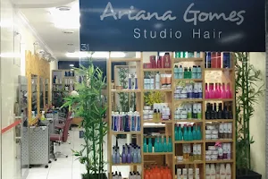 Ariana Gomes Studio Hair image