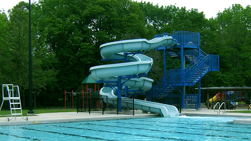 Lyndhurst Pool