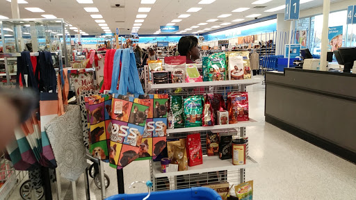 Clothing Store «Ross Dress for Less», reviews and photos, 330 N Hwy 67, Cedar Hill, TX 75104, USA