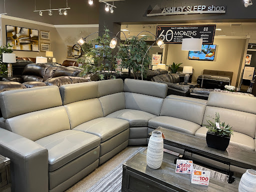 Furniture Store «Ashley HomeStore», reviews and photos, 3667 N Freeway Blvd, Sacramento, CA 95834, USA