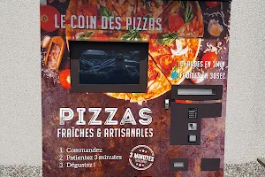 Pizzas à emporter distributeur 24h/24 - 7j/7 image