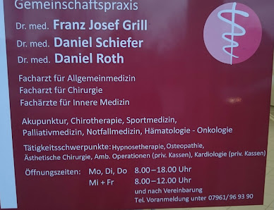 Herr Dr. med. Daniel Schiefer Dr.-Adolf-Schneider-Straße 23, 73479 Ellwangen (Jagst), Deutschland