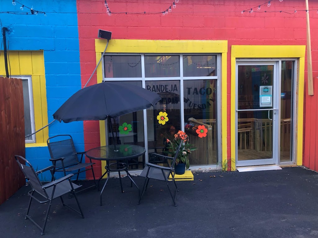 Las Milpas Restaurant & Store 53913