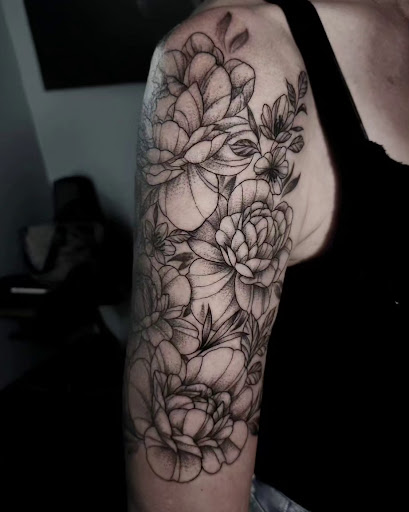 Explore honeycomb tattoo ideas, creative tattoo ideas in Calhoun, available at A Sailors Grave Tattoo Parlor