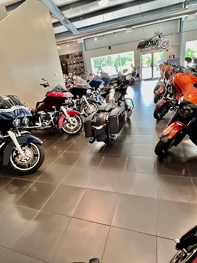 Motorcycle Dealer «Monarch Motor Sports LLC», reviews and photos, 17 Gigante Dr, Hampstead, NH 03841, USA