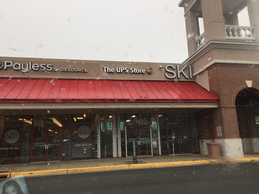 Shipping and Mailing Service «The UPS Store», reviews and photos, 6312 Seven Corners Center, Falls Church, VA 22044, USA