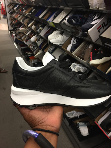 Department Store «Nordstrom Rack Downtown DC», reviews and photos, 1800 L St NW, Washington, DC 20036, USA