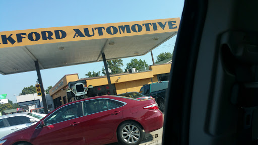 Auto Repair Shop «Rockford Lane Automotive», reviews and photos, 4757 Rockford Plaza, Louisville, KY 40216, USA