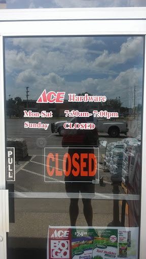 Hardware Store «Umatilla Hardware Inc», reviews and photos, 811 N Central Ave, Umatilla, FL 32784, USA