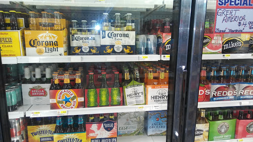 Grocery Store «The Sea Merchants», reviews and photos, 257 Cape Fear Blvd, Carolina Beach, NC 28428, USA