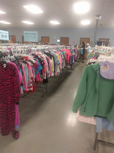 Thrift Store «Goodwill Thrift Store & Job Training Center», reviews and photos, 697 Emory Valley Rd, Oak Ridge, TN 37830, USA