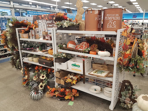 Clothing Store «Ross Dress for Less», reviews and photos, 7300 McNab Road, North Lauderdale, FL 33068, USA