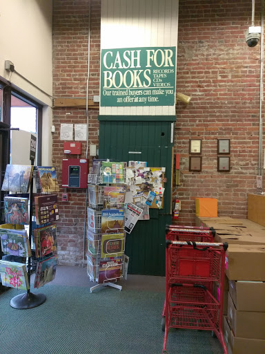 Book Store «Half Price Books», reviews and photos, 7805 Leary Way NE, Redmond, WA 98052, USA