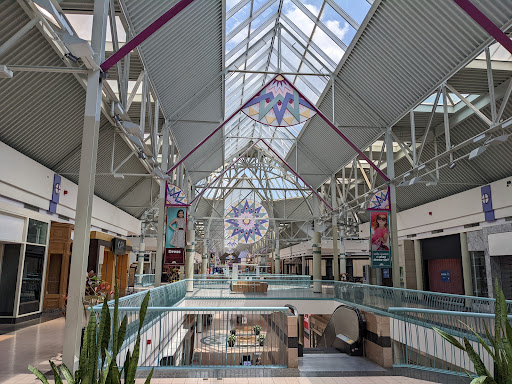 Shopping Mall «York Galleria Mall», reviews and photos, 2899 Whiteford Rd, York, PA 17402, USA