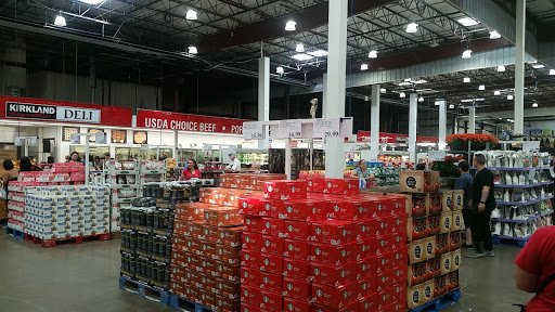 Warehouse club Salem