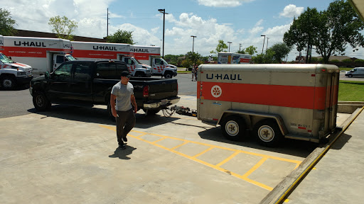 RV Storage Facility «U-Haul Moving & Storage of Woodmere», reviews and photos, 2525 Eastern Blvd, Montgomery, AL 36117, USA