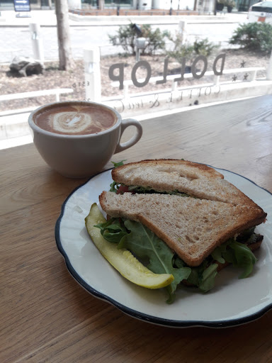 Coffee Shop «Dollop Coffee Co.», reviews and photos, 345 E Ohio St, Chicago, IL 60611, USA