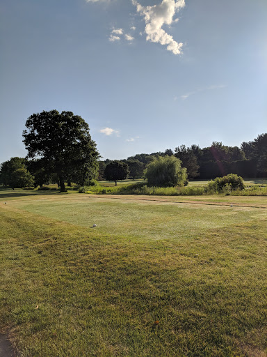 Golf Club «Oak Ridge Golf Club», reviews and photos, 850 S Westfield St, Feeding Hills, MA 01030, USA