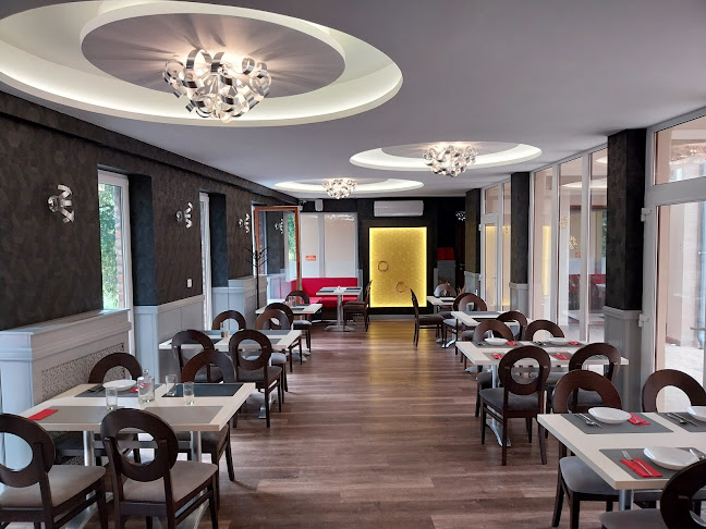 Gyula Rouge Étterem - Étterem