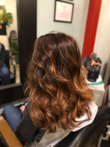 Beauty Salon «Mint Salon And Spa», reviews and photos, 531 North St, Jim Thorpe, PA 18229, USA