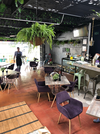 FAUNA Restaurante Cafe