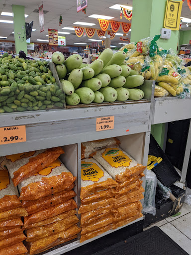 Indian Grocery Store «Patidar Supermarket», reviews and photos, 1463 Finnegan Ln #10, North Brunswick Township, NJ 08902, USA