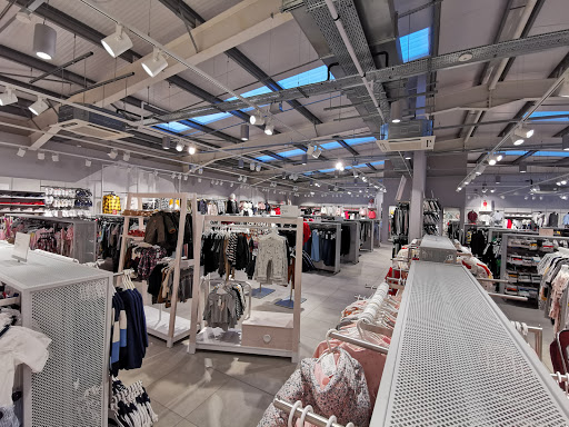 H&M Sheffield