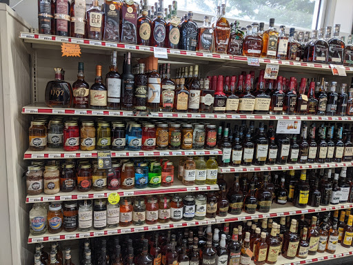 Liquor Store «Vette City Liquors», reviews and photos, 3018 Louisville Rd, Bowling Green, KY 42101, USA
