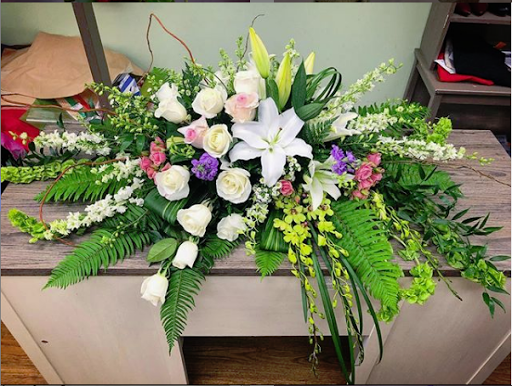 Florist «Finishing Touch Florist & Gifts», reviews and photos, 1645 140th Ave NE B4, Bellevue, WA 98005, USA