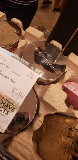 Beauty Supply Store «Bath & Body Works», reviews and photos, 2024 S University Dr, Davie, FL 33324, USA