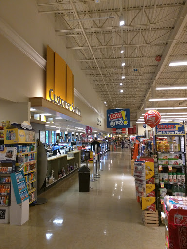 Grocery Store «Giant Food Stores», reviews and photos, 950 Baltimore Pike, Springfield, PA 19064, USA