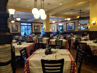 Maggiano,s Little Italy - 2019 Post Oak Blvd, Houston, TX 77056