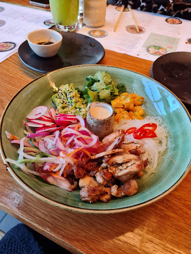 Comments and reviews of wagamama cardiff mermaid quay