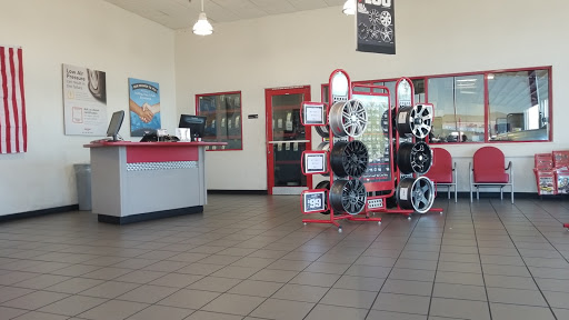 Tire Shop «Discount Tire Store», reviews and photos, 2422 E Bell Rd, Phoenix, AZ 85032, USA