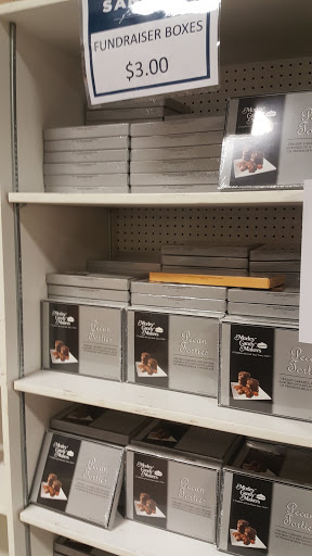 Ice Cream Shop «Sanders Chocolate & Ice Cream Shoppes (Factory Outlet)», reviews and photos, 31075 Harper Ave, St Clair Shores, MI 48082, USA