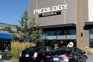 Pieology Pizzeria, Springfield image