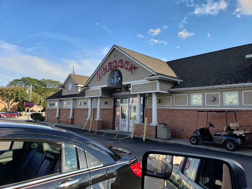 Liquor Store «Wine Dock Liquor & Deli», reviews and photos, 24421 Jefferson Ave, St Clair Shores, MI 48080, USA