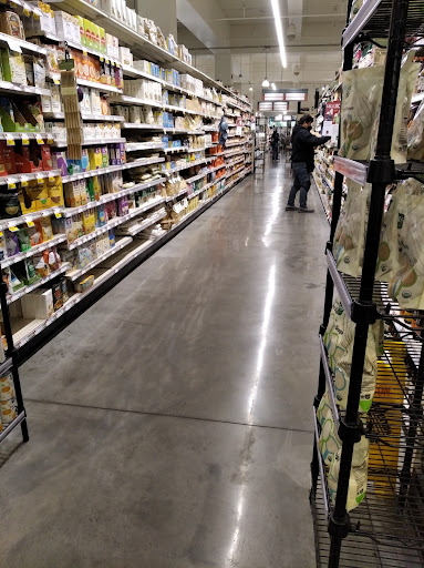 Grocery Store «Whole Foods Market», reviews and photos, Whole Foods Market, 110 Bloomingdale Rd, White Plains, NY 10605, USA