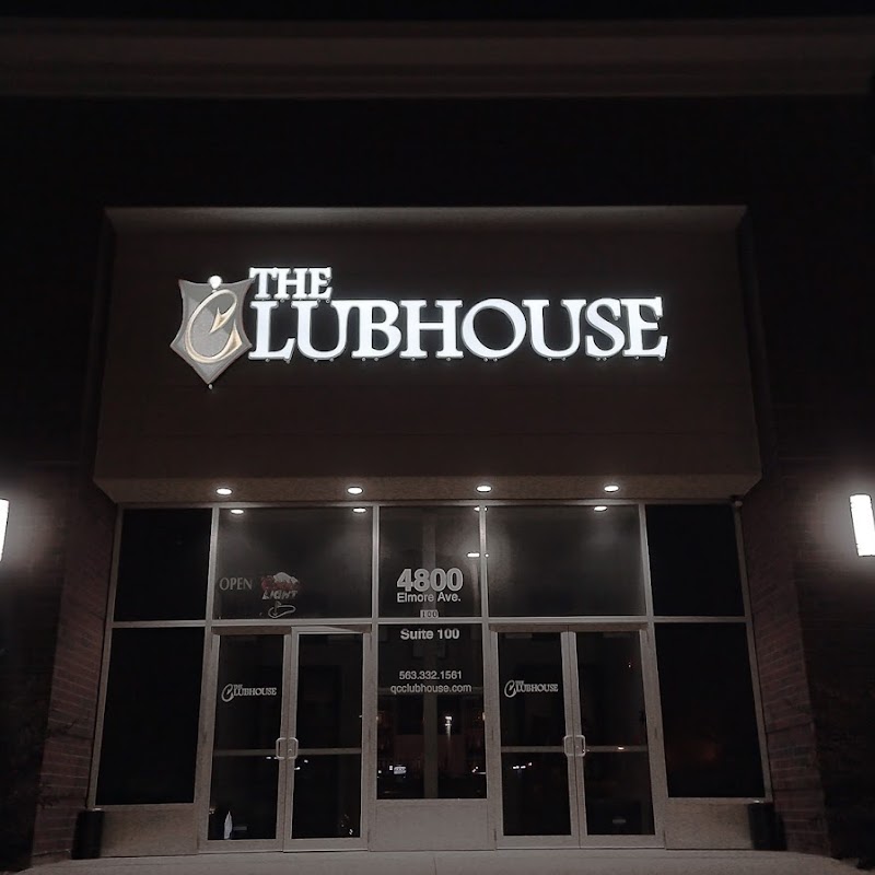 The Clubhouse Indoor Golf & Lounge