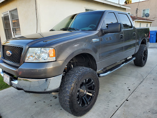 Car Detailing Service «Miamis Auto Detailing», reviews and photos, 1739 S Gaffey St, San Pedro, CA 90731, USA