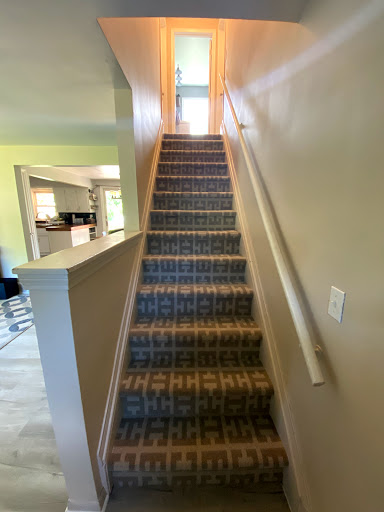 Flooring Store «United Carpet», reviews and photos, 340 Culver Rd, Rochester, NY 14607, USA