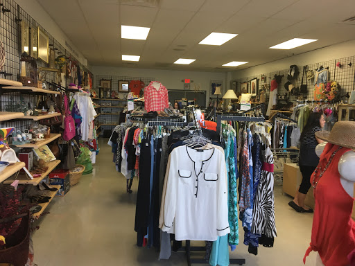 Thrift Store «Goodwill Boutique & Donation Center», reviews and photos, 235 Lancaster Ave, Frazer, PA 19355, USA