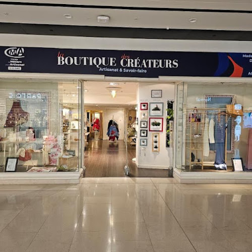 Centre commercial LA BOUTIQUE DES CREATEURS DES TROiS FONTAINES Cergy