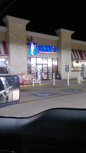 Truck Stop «Bunnys Truck Stop», reviews and photos, 638 E NE Loop 323, Tyler, TX 75706, USA