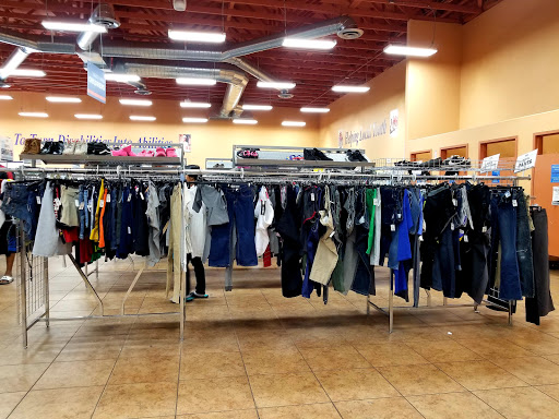 Thrift Store «Goodwill Retail Store and Donation Center», reviews and photos