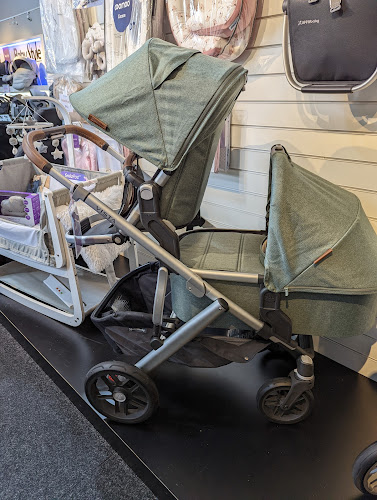 Comments and reviews of Discount Pram Centre